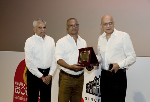 WhatsApp Image 2025-09-01 at 09.57.00